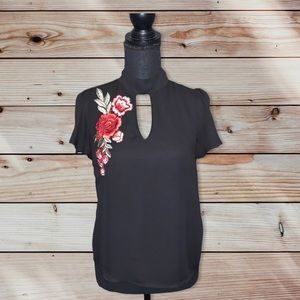 Lily White Red/ Orange Embroidered Flower Black Blouse Size:XS